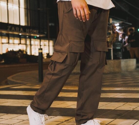 Jogger Cargo Marrón Oversize Hombre