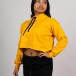 Polera Mostaza Sin Basta CropTop | Mujer