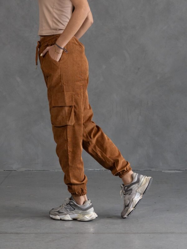 Jogger Camelle Corduroy | Mujer