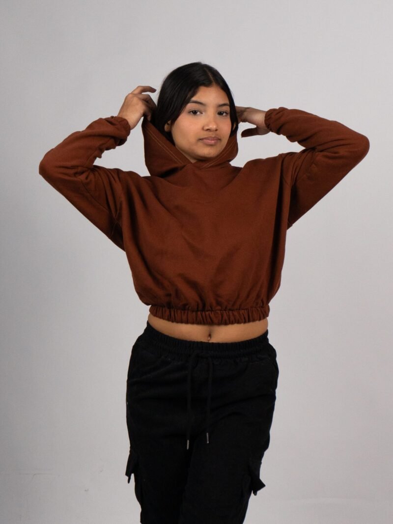 Polera Marrón Mini Crop para Mujer