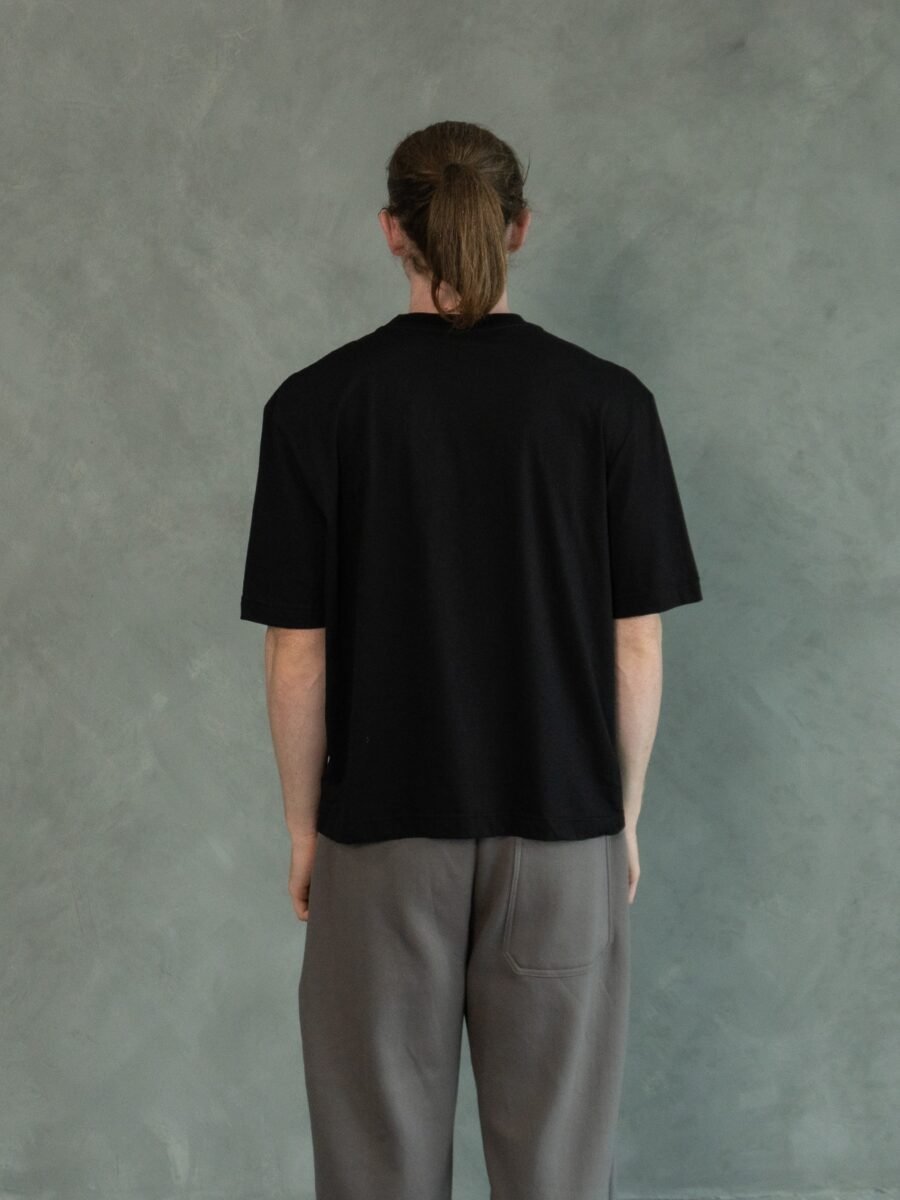 Polo Negro Boxy Fit | Hombre - Imagen 2