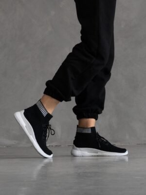 Zapatilla Negro Botines | Mujer