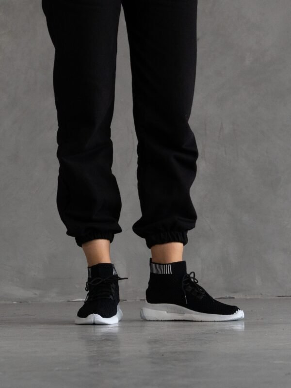 Zapatilla Negro Botines | Mujer