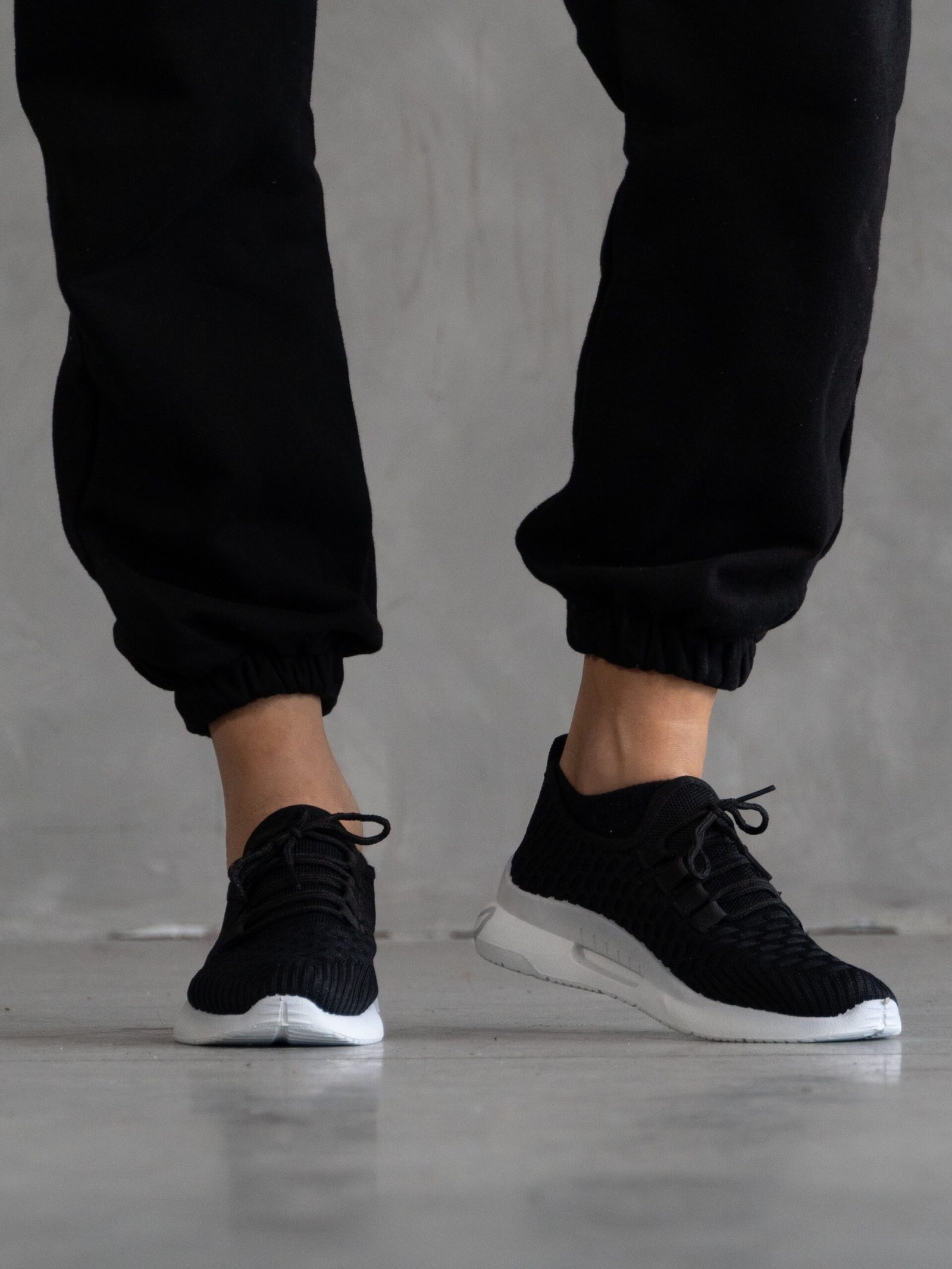 Cómo Combinar Zapatillas Negras Para Fiesta Combinar Zapatillas