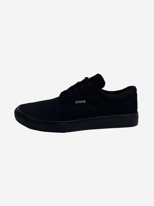 Zapatilla Negro Fine Ezzeta Hombre