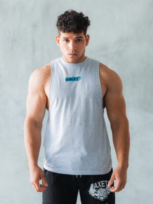 bividi melange Focus de Ezzeta, con estilo casual deportivo y corte que favorece el movimiento.