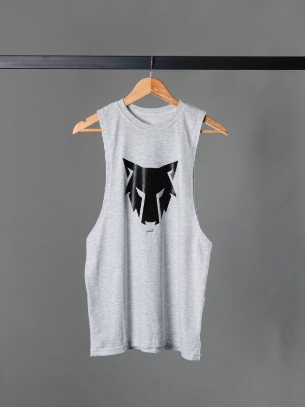 bividi melange Fox de Ezzeta, mostrando el estilo casual y cómodo de la prenda.