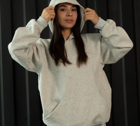 Polera melange oversize de algodon con capucha