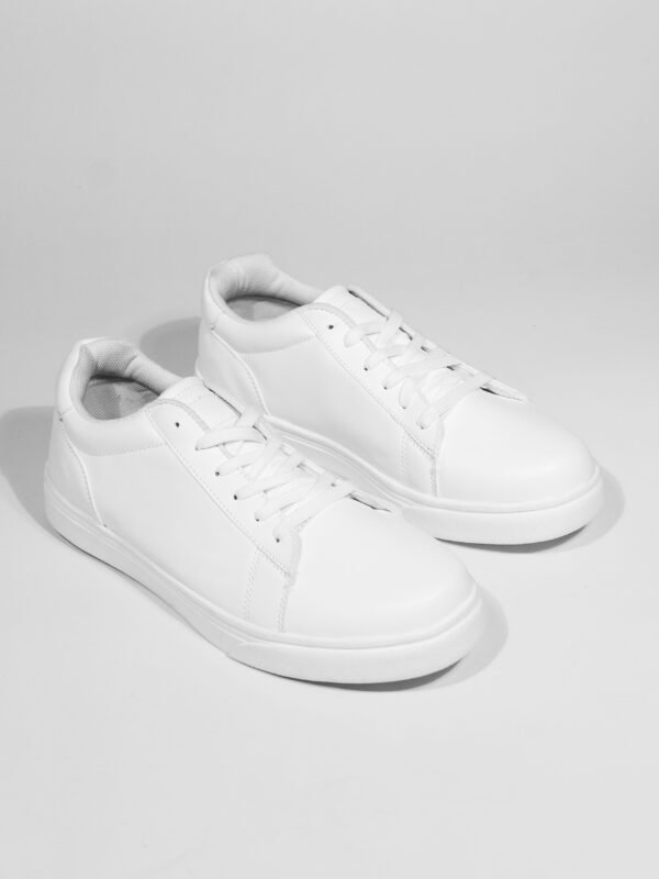 Zapatilla blanco cuerina Ezzeta para hombre
