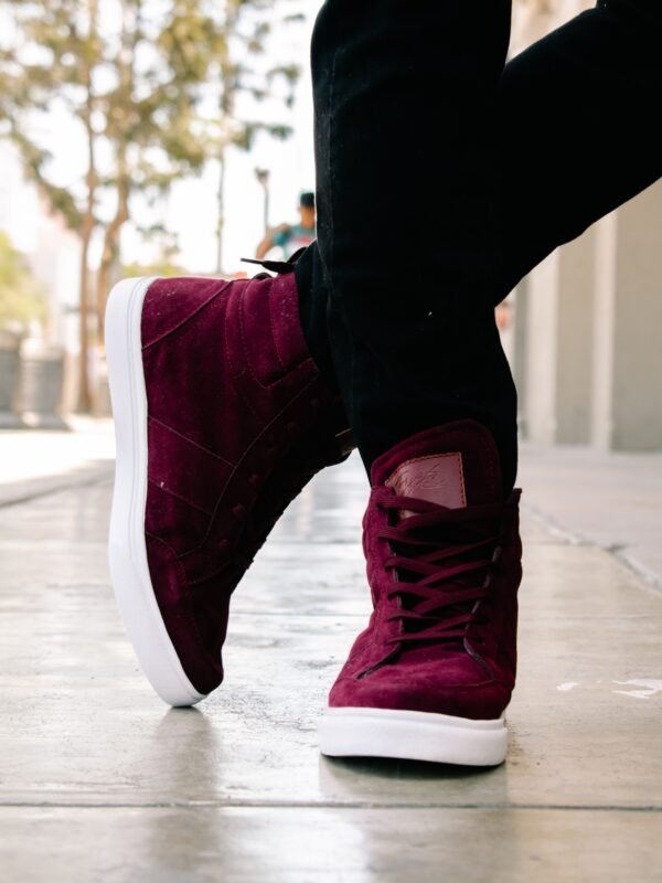 Zapatilla Botines Vino Gamuza para Hombre