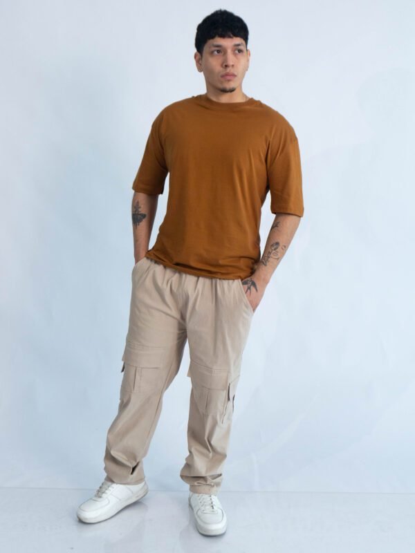 Jogger Beige Oversize para hombre de Ezzeta Company