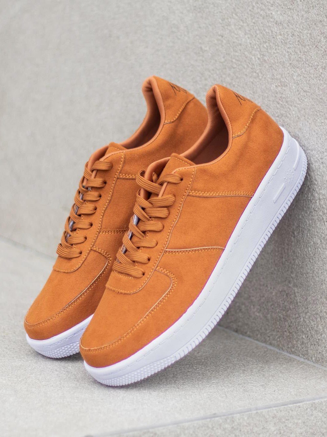 Zapatilla Camell Rio para Hombre