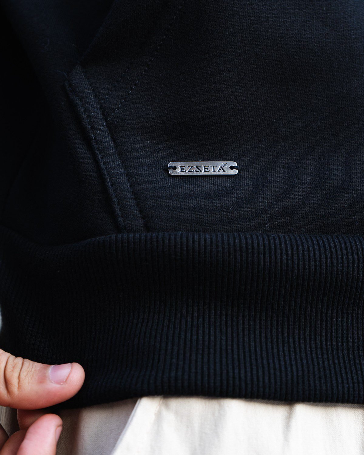 Polera Negro Minimalist | Hombre - Imagen 3